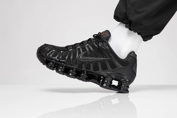 mens nike shox tl black